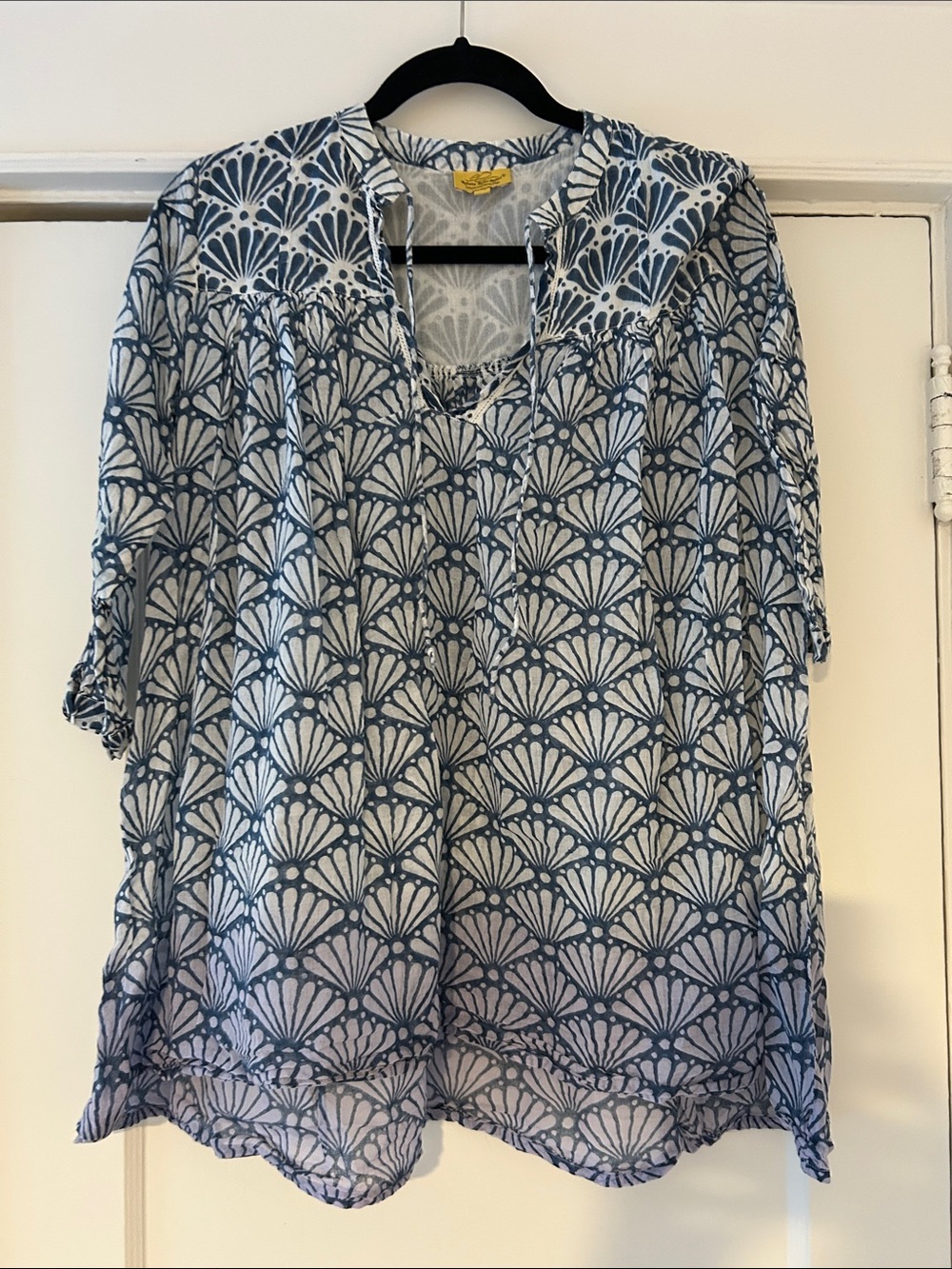 Roberta Roller Rabbit Blue & White Printed Tunic Top